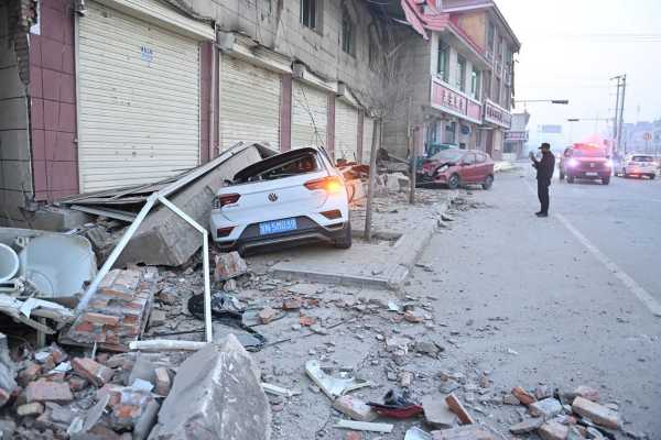 Bangunan yang roboh akibat gempa berkekuatan Magnitudo 6,2./JIBI