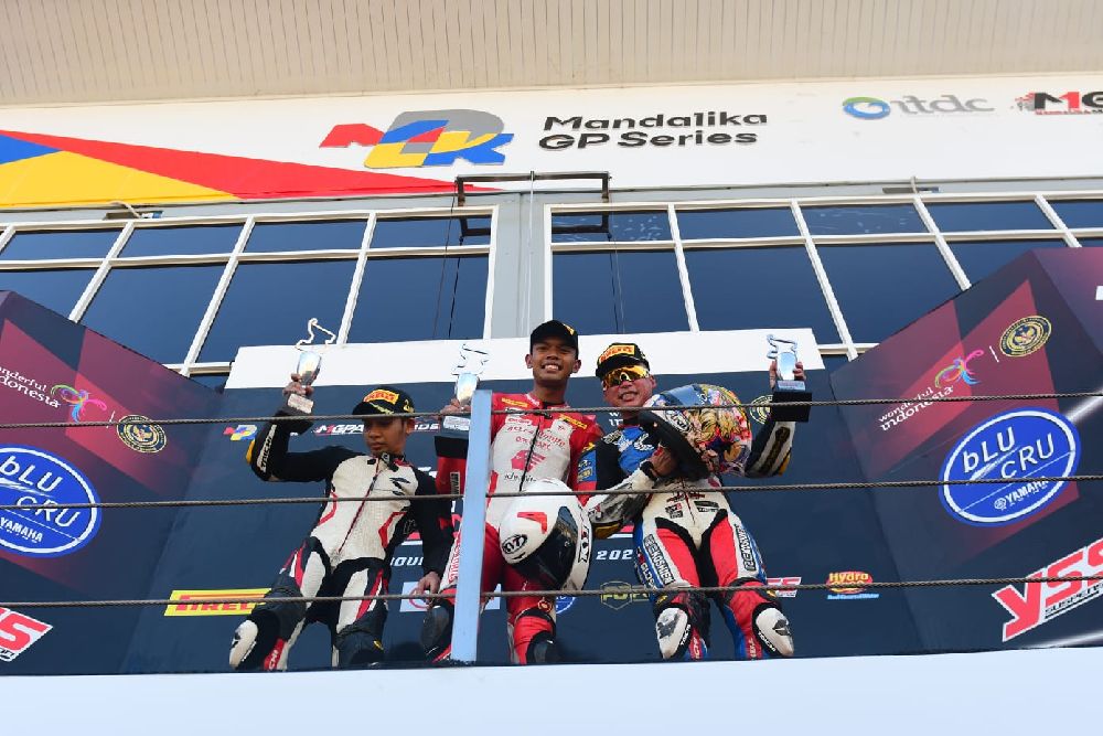 Astra Honda Kuasai Podium Kelas Bergengsi Mandalika Racing Series