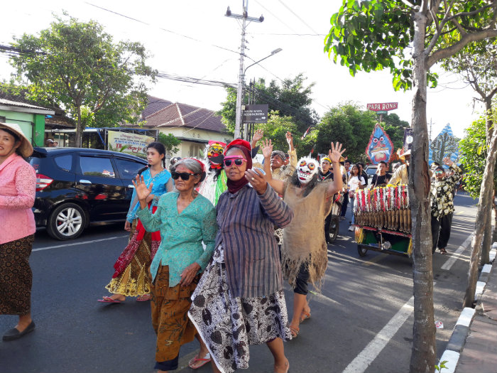 Suasana kemeriahan Karnaval HUT Kemerdekaan RI oleh warga Kelurahan Cokrodiningratan, Jetis, Jogja, Jumat (17/8/2018)./Laurensia Dewi