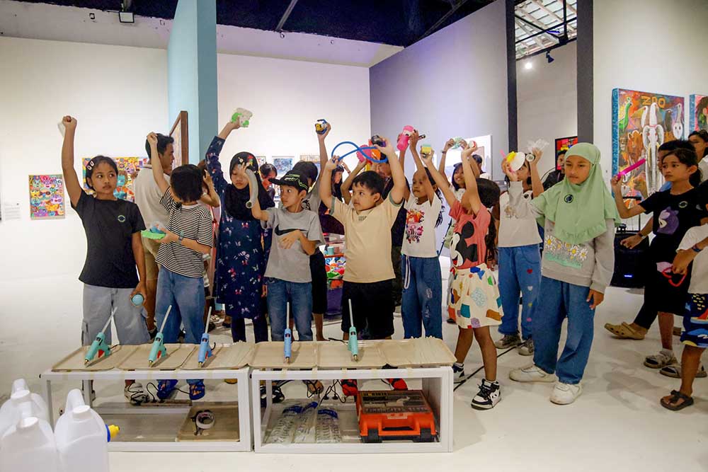 Aktivasi Recycling Art Workshop bersama REcycle-EXPerience