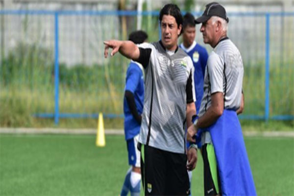 Fernando Soler Hanya Jadi Pengalih Bahasa di Persib