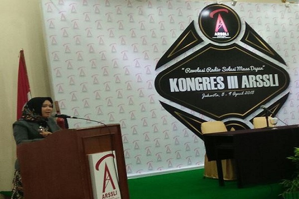 Punya Jasa Besar dalam Perjuangan Kemerdekaan, Radio Harus Dipertahankan