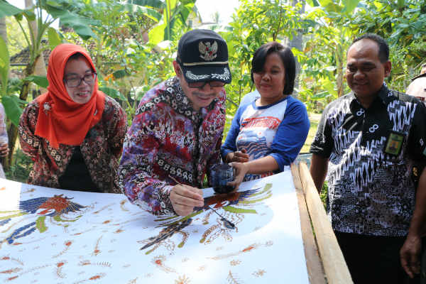 Indahnya Batik Panjatan Tak Kalah dengan Batik Daerah Lain