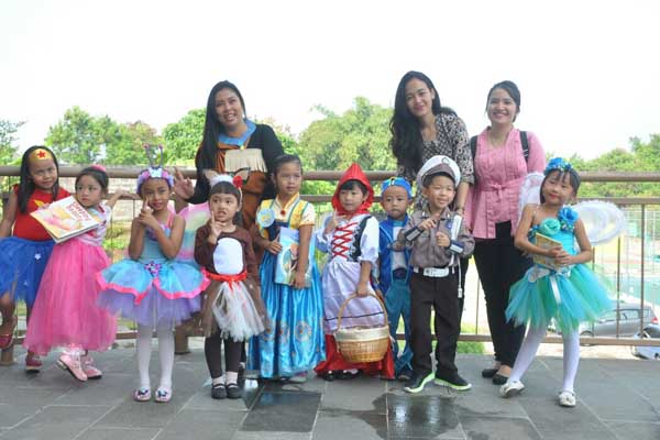Meriahnya Peringatan Hari Buku di SD Mutiara Persada, Ada Kontes Siswa Membaca Buku untuk Orang Tua