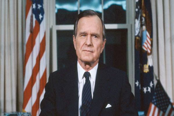Tertular Infeksi yang Menyebar ke Darah, Mantan Presiden AS George Bush Dirawat