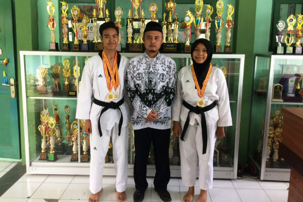 2 Siswa MAN 4 Bantul Siap Ikut Kejuaraan Taekwondo di Malaysia