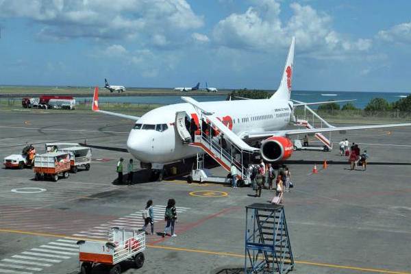 Lion Air Selidiki Percikan Api dari Towing Car di Bandara Soetta