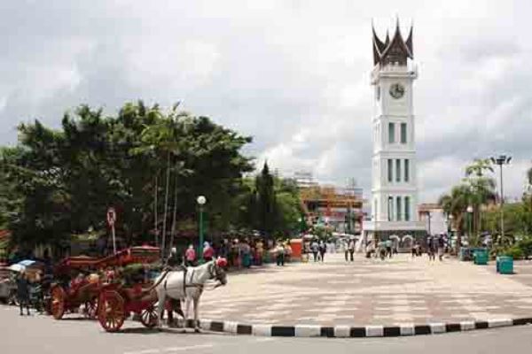 Yuk Jajal Kuliner Populer di Padang
