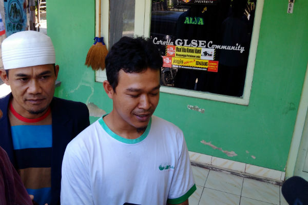 Keluarga : Anak yang Dihukum Mandi Oli Baru Sekali Mencuri