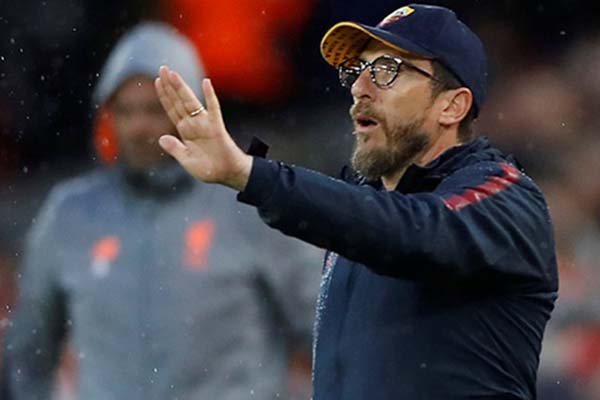 Tak Bisa Ulangi Keajaiban, Pelatih Roma Minta Maaf