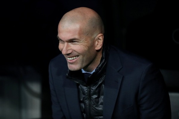 Zidane Berburu Rekor 