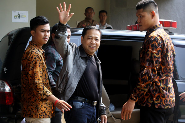 Dieksekusi, Novanto Bilang Mau Dibawa KPK ke Pesantren