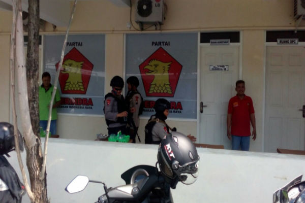 Brimob Bersenjata Lengkap Datangi Kantor Gerindra Jateng, Ada Apa?