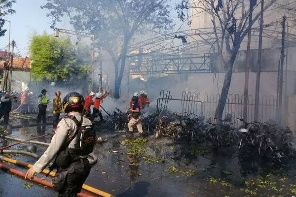 Korban Tewas Teror Bom di Gereja Surabaya Jadi 10 Orang
