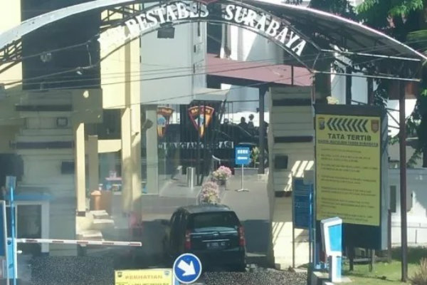 Pelaku Teror Bom di Mapolrestabes Surabaya Bawa Bom dengan Kendaraan