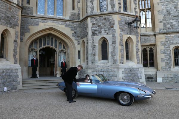 Mobil Listrik Pernikahan Harry & Meghan Dijual Rp7,06 Miliar
