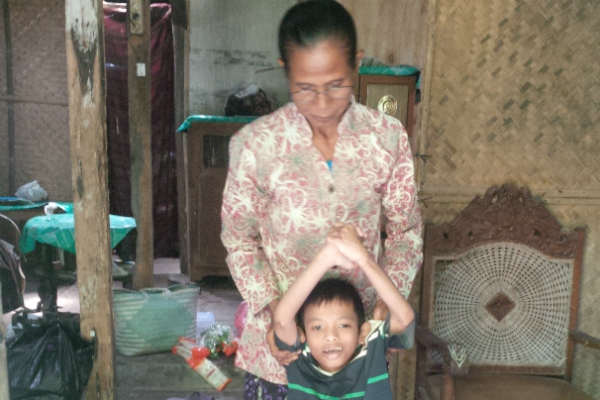 9 Tahun Belum Bisa Bicara, Cahyo Minim Perhatian