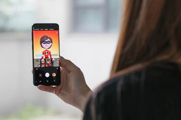 Samsung Galaxy S9 Hadirkan Emoji The Incredibles