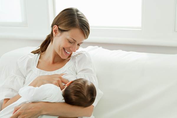 5 Manfaat Psikologis bagi Ibu Menyusui