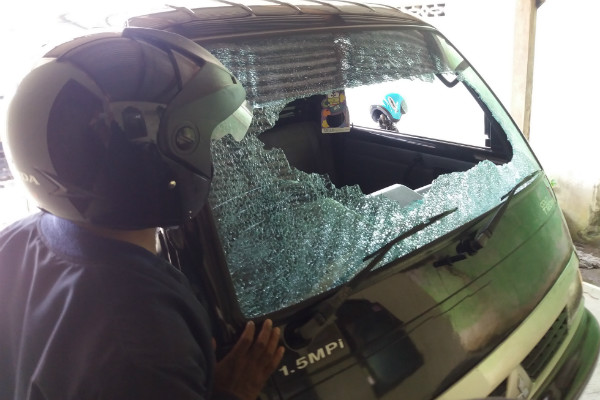 Tanpa Alasan Jelas, Dua Orang Dianiaya di Pinggir Jalan