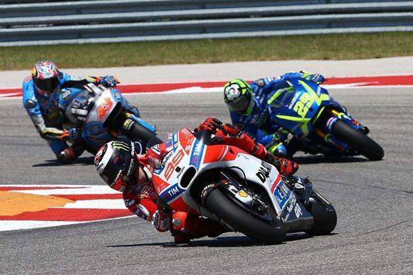 Lorenzo Berduet Dengan Marquez, Honda Miliki Dua Juara Dunia