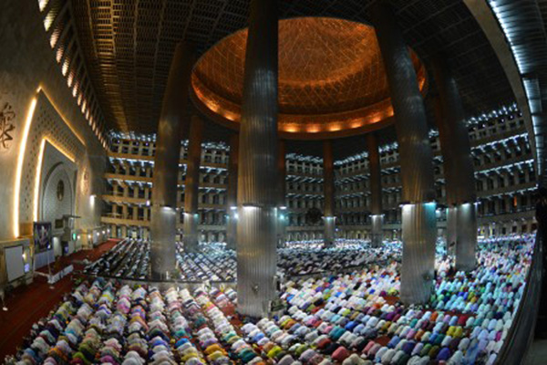Lebaran 2018 Insyaallah Serentak 15 Juni
