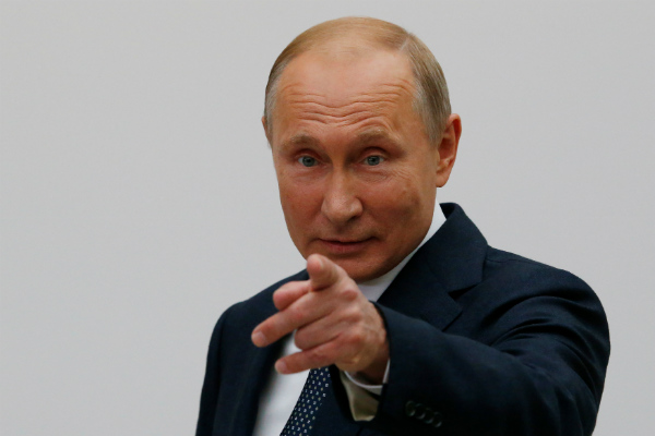 LONG-FORM: Tumbal Nyawa, Perkelahian Suporter, & Kemenangan Putin atas Barat