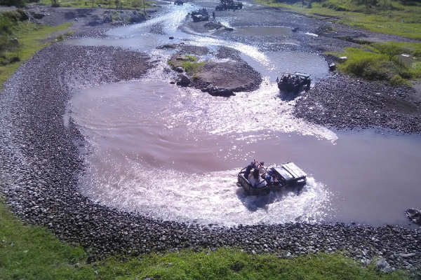 Penumpangnya Meninggal dunia, Sopir Jip Lava Tour Syok