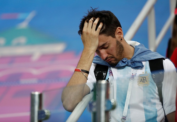 Rupa-Rupa Ekspresi Jengkel, Sedih dan Frustrasi Suporter Argentina