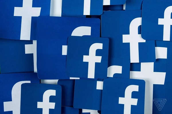Facebook Coba Fitur Grup Berbayar