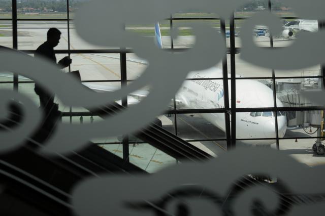 Penumpang di Bandara Denpasar akan Diberangkatkan ke Surabaya