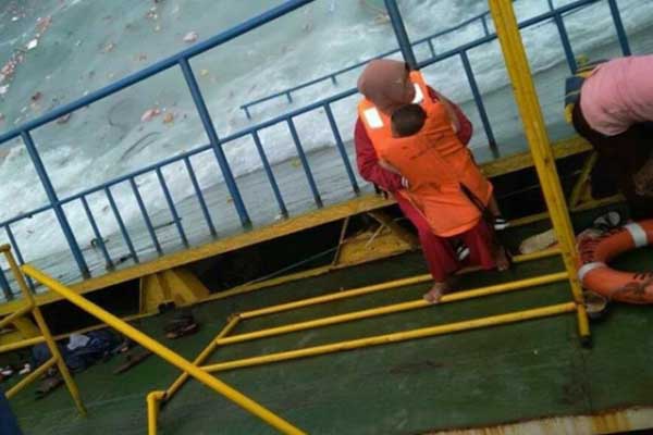 Tragis, Ibu yang Peluk Anaknya Ini Akhirnya Tewas Termasuk Janin yang Dikandungnya