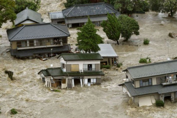 3 Tewas dan 10 Terkubur Hidup-Hidup saat Hujan Lebat di Jepang