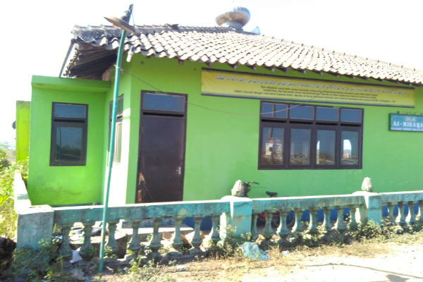 Asal Tak Mengganggu Proyek, Bupati Pilih Emong Warga Penolak