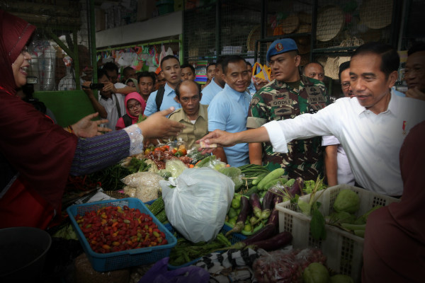 Lanjar Bungah karena Jokowi Membeli Keripik Gadung di Pasar Kranggan