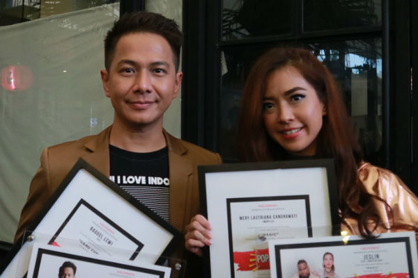 Delon Pisah Rumah dengan Istri, Alasannya Mengejutkan!