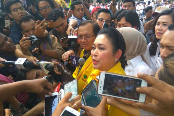Diam-Diam, Prabowo Datangi Titiek Soeharto ke Cendana Usai Deklarasi