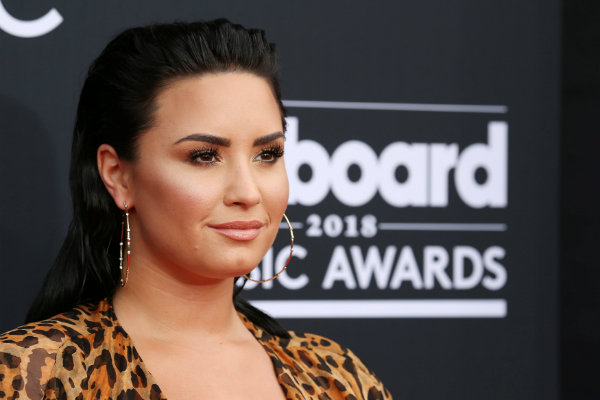 Masuk Rehabilitasi, Demi Lovato Terpaksa Batalkan Sisa Tur Musiknya