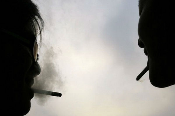 Hasil Pemeriksaan Kesehatan Balita Kecanduan Rokok dan Kopi di Sukabumi Mengejutkan