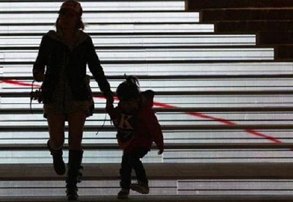 Single Parent Ayo Atur Waktu Lebih Rapi saat Asuh Anak
