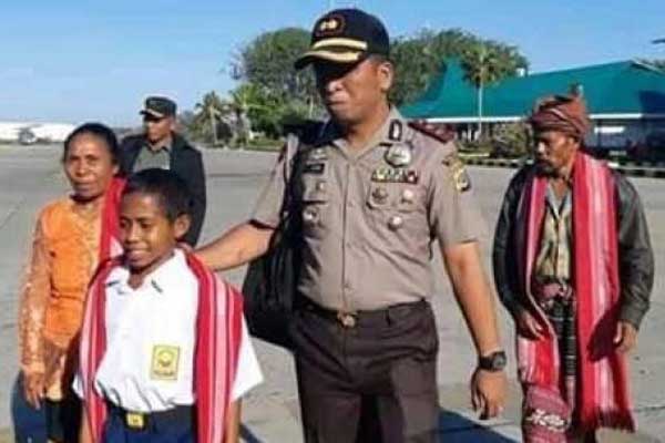  Senangnya... Bocah yang Panjat Tiang Bendera Berangkat ke Jakarta Nonton Asian Games 2018