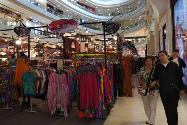 Libur Panjang Akhir Pekan, Mall di Jogja Diserbu Pengunjung