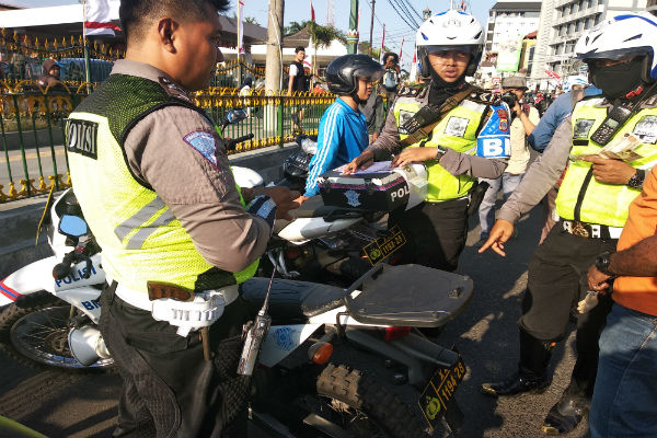  Tetapkan Tarif Parkir Sepeda Motor Rp3.000, Juru Parkir Sriwedari Diproses Hukum