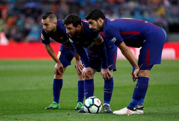 Rangkuman Pekan III Liga Spanyol: Bikin 5 Gol di Babak II, Barca Habisi Huesca