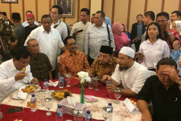 Prabowo-Sandiaga Uno Pastikan Tak Ada Pejabat Negara dalam Susunan Tim Sukses