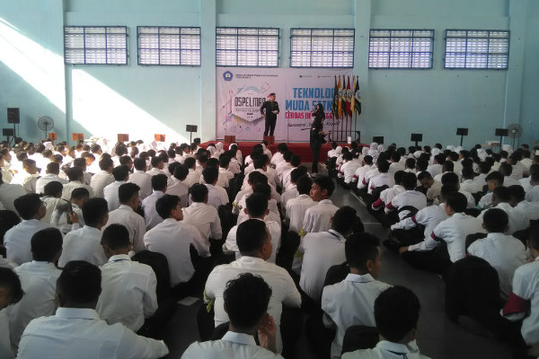 702 Mahasiswa Baru STTNAS Yogyakarta Ikuti Ospelmab 2018