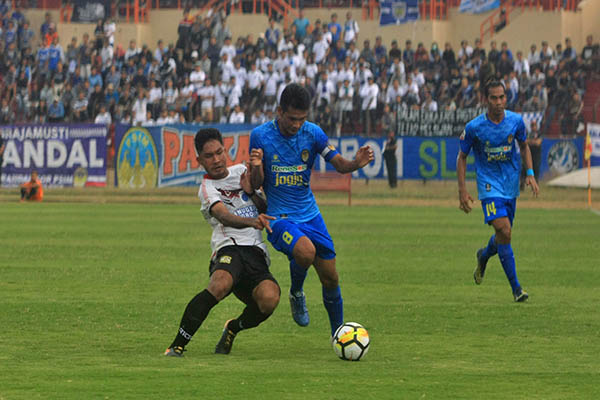 Persiba Balikpapan vs PSIM Jogja : Babak Pertama, PSIM Tertinggal 1-0