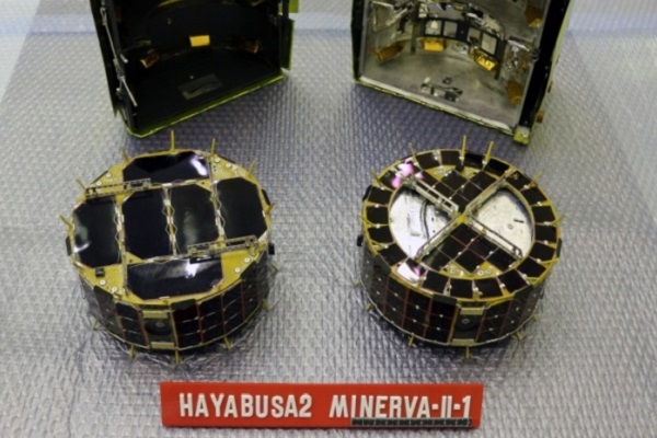Dua Robot Jepang Mendarat di Asteroid Purba