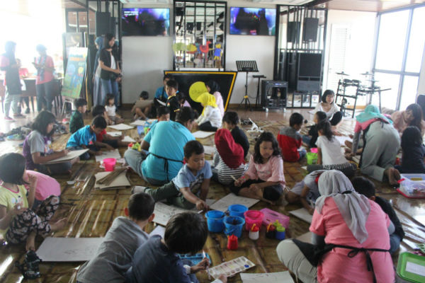 Swiss-Belboutique Yogyakarta Ajak Anak Jadi Kreatif