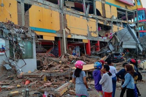 BNPB: 131 Gempa Susulan Terjadi di Donggala, 16.200 Warga Mengungsi